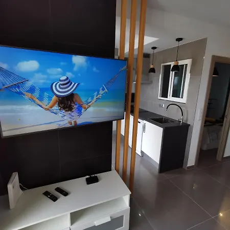 Vivaldi Appartement Los Cristianos  Buitenkant foto